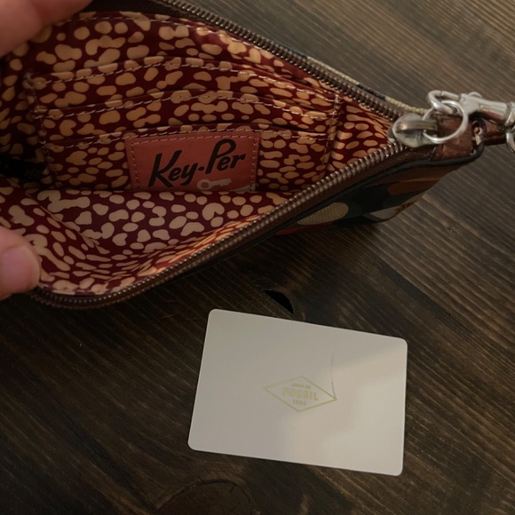 Fossil key-Per Wristlet floral pattern - Picture 4 of 4